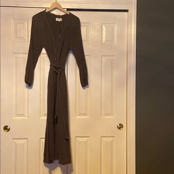 BNWOT xirena Andrea dress in charcoal sz M - Picture 4 of 8